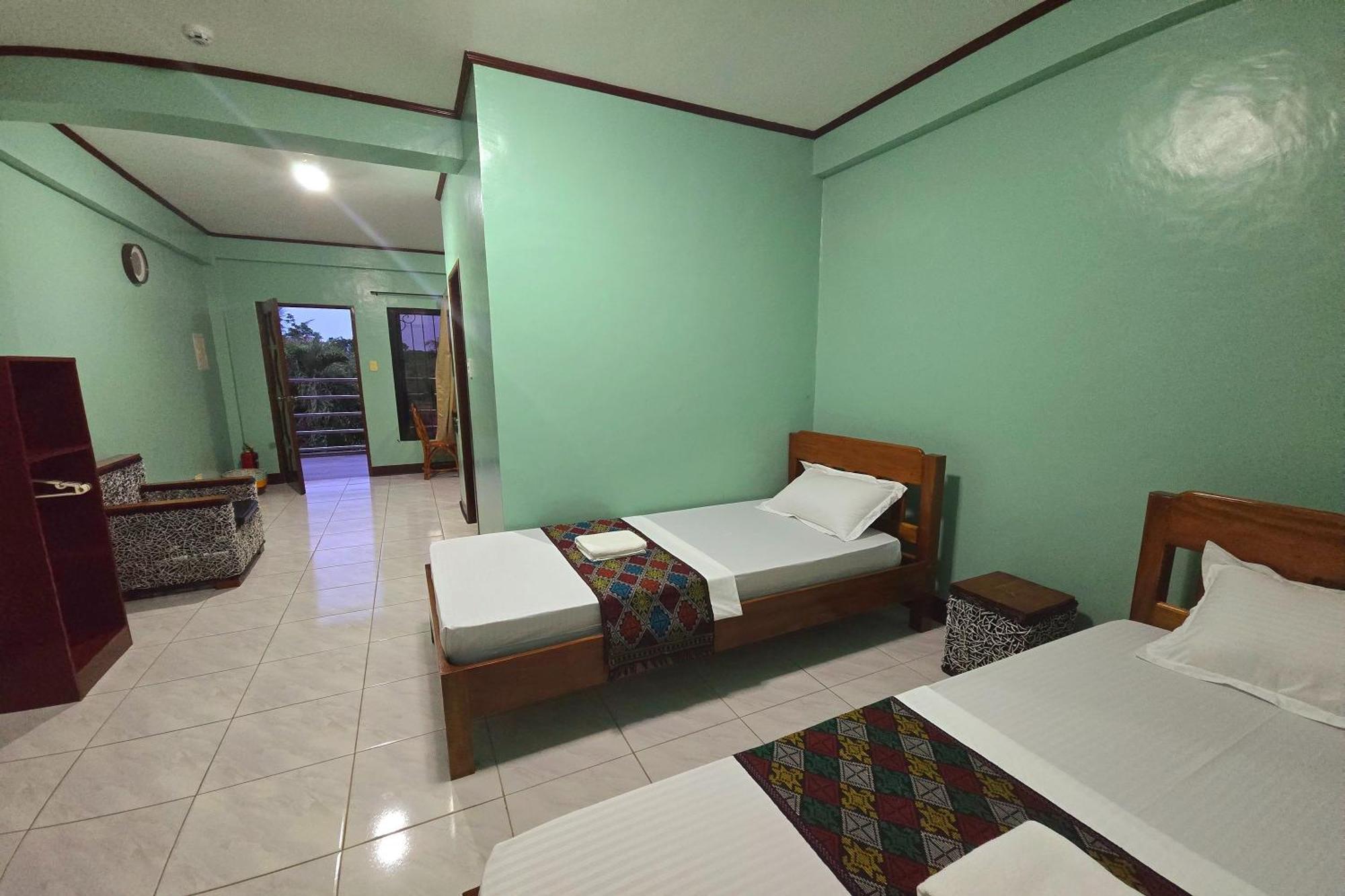 Nober Pension House City Center Puerto Princesa Exterior foto